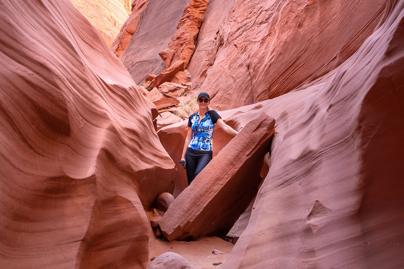 antelope-canyon-rocks.jpg